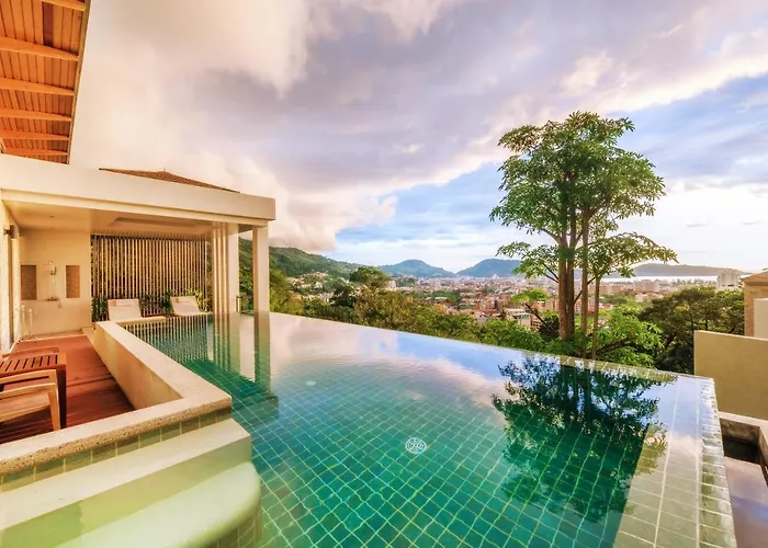 Wyndham Sea Pearl Resort, Phuket Patong